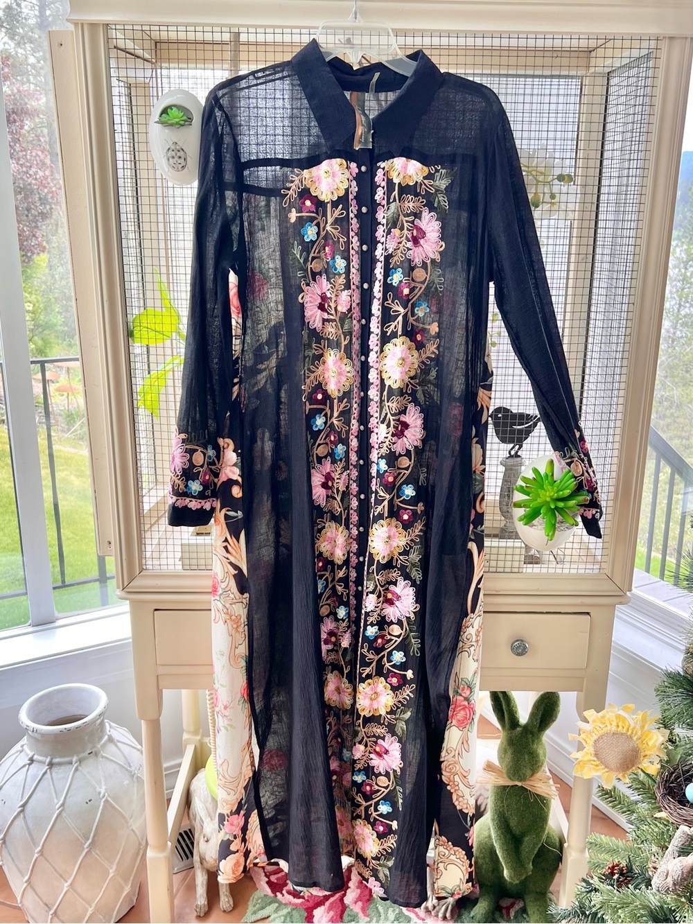 Aratta Black Long-Sleeve Floral Embroidered Maxi Kimono Jacket Dress L